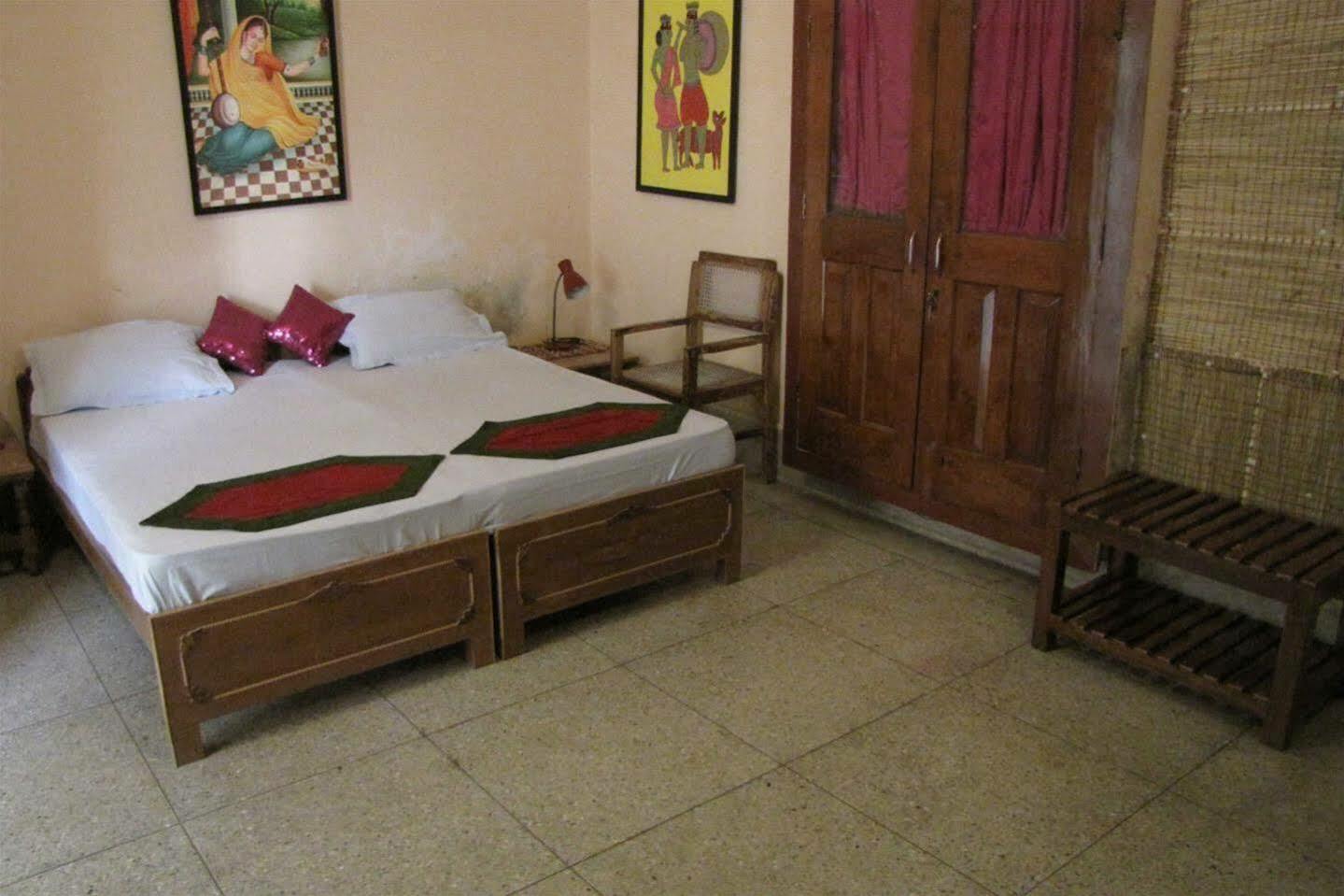 Granny'S Inn Varanasi Exterior photo
